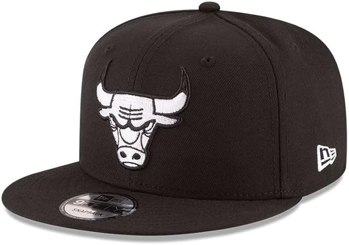New Era 9Fifty NBA Chicago Bulls Snapback Cap - Adjustable - Black