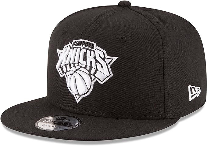 New Era 9Fifty NBA NY Knicks Snapback Cap - Adjustable - Black