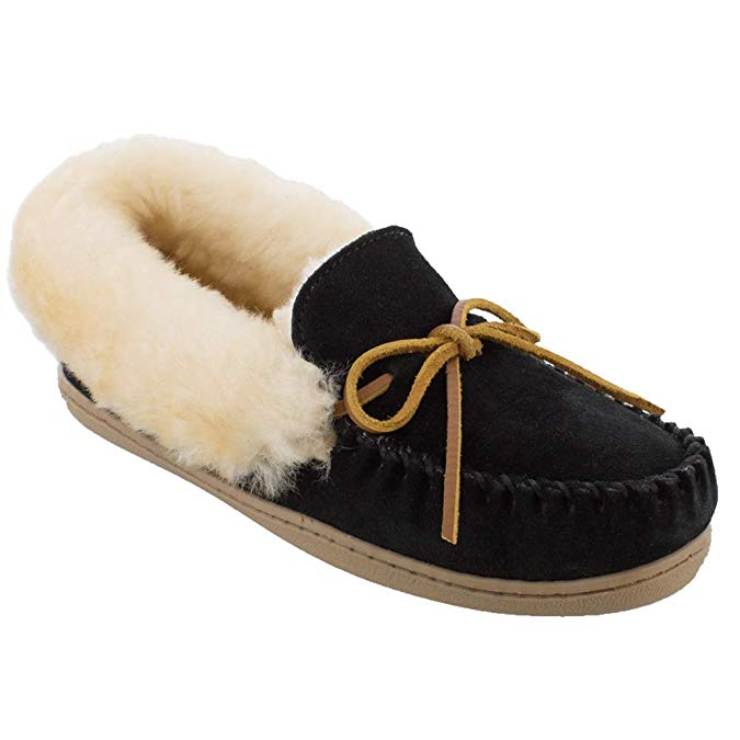 Minnetonka Womens Alpine Sheepskin Moccasin - Black Suede - Size 7