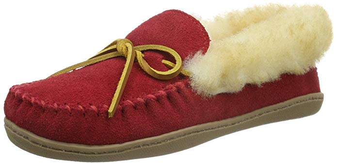 Minnetonka Womens Alpine Sheepskin Moccasin - Red - Size 6