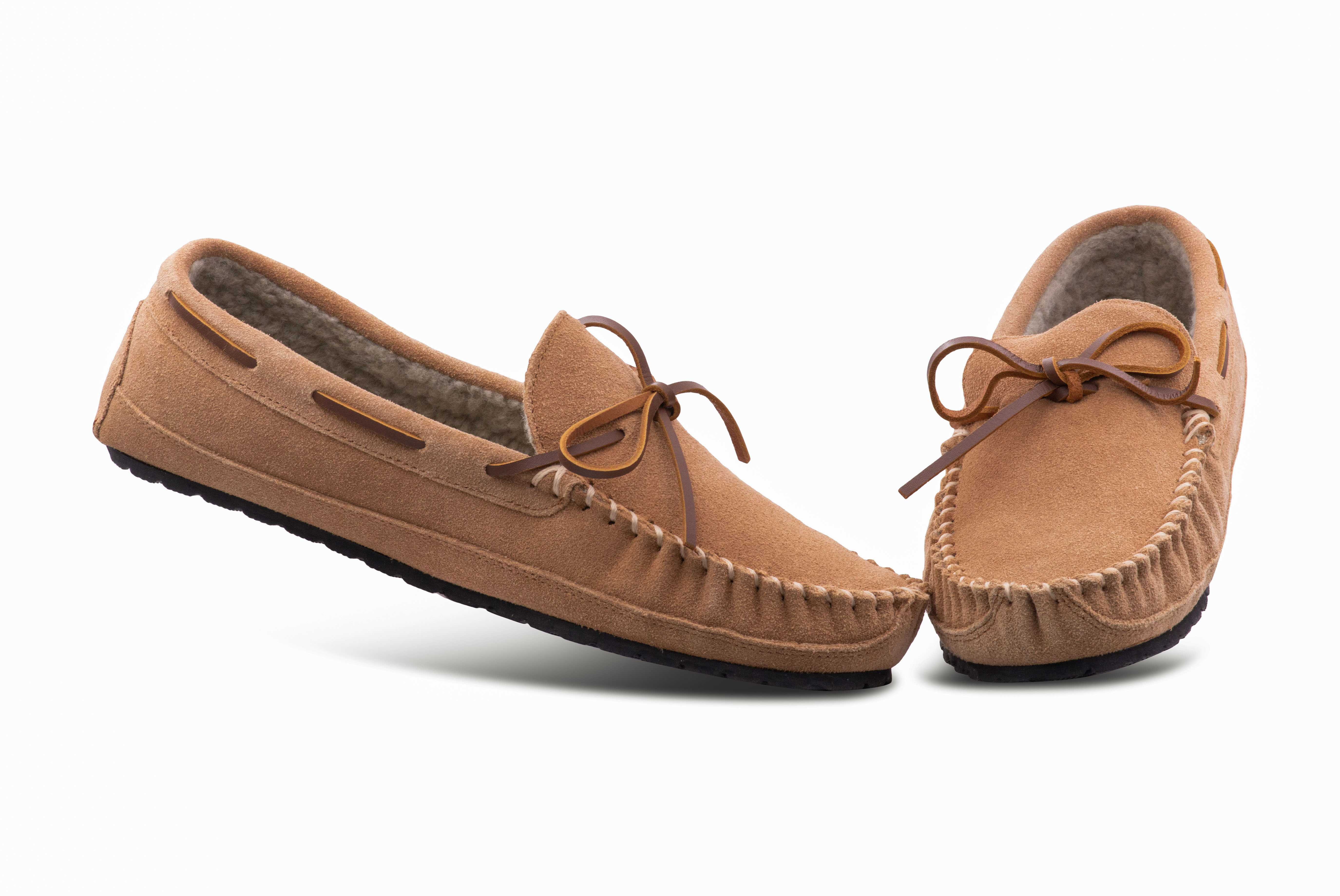 Minnetonka Mens Casey Slipper - Cinnamon - Size 10