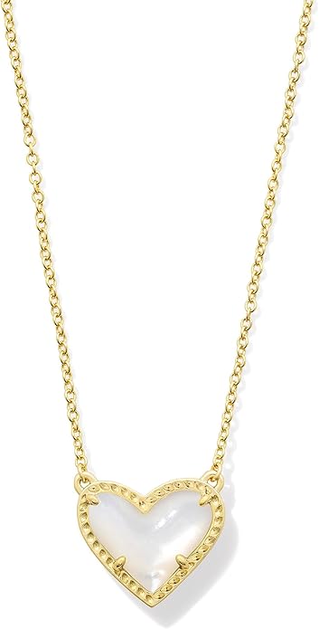 Kendra Scott Ari Heart Short Pendant Necklace Gold Ivory Mother Of Pearl