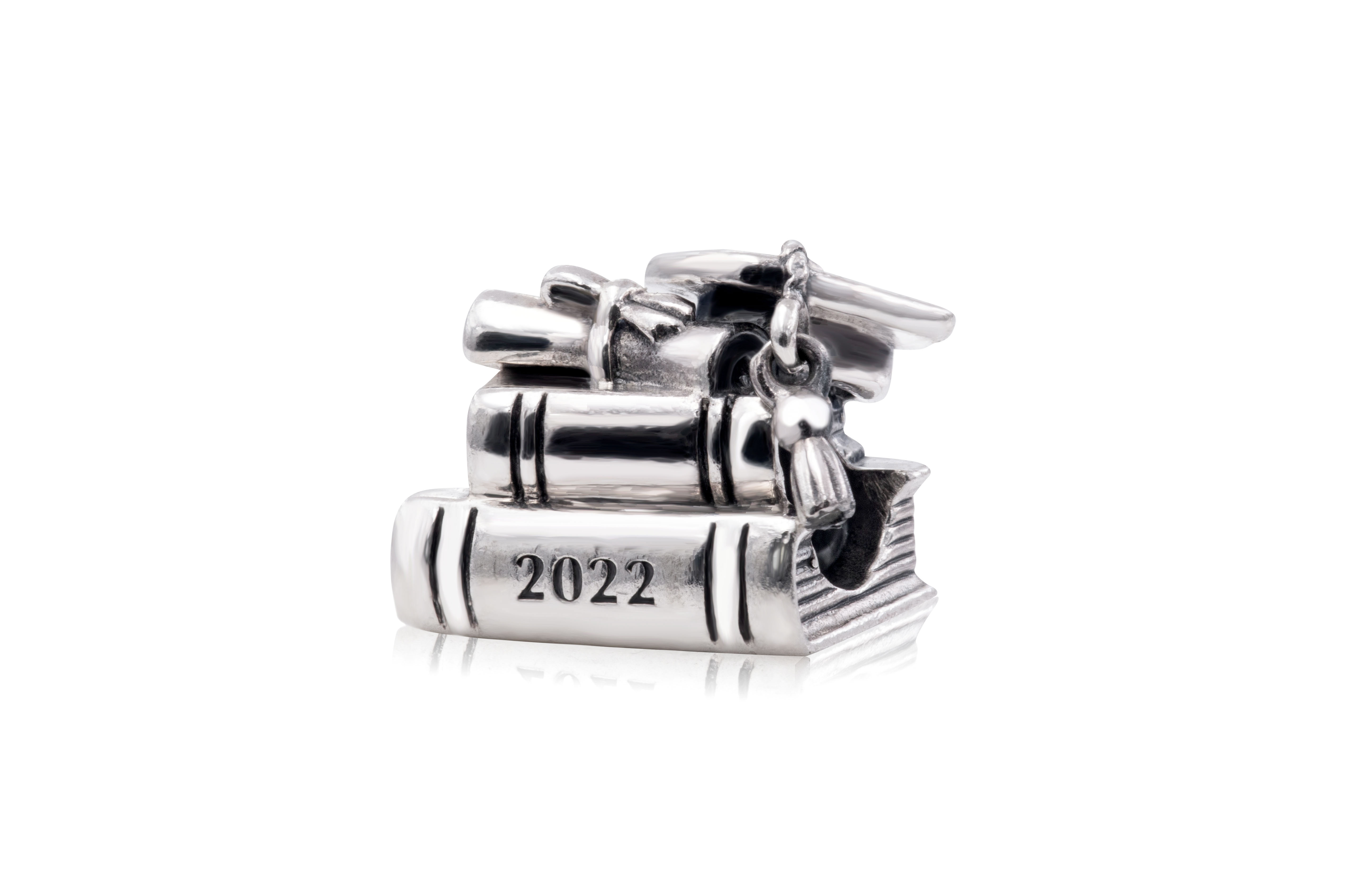 Pandora 2022 Graduation Charm