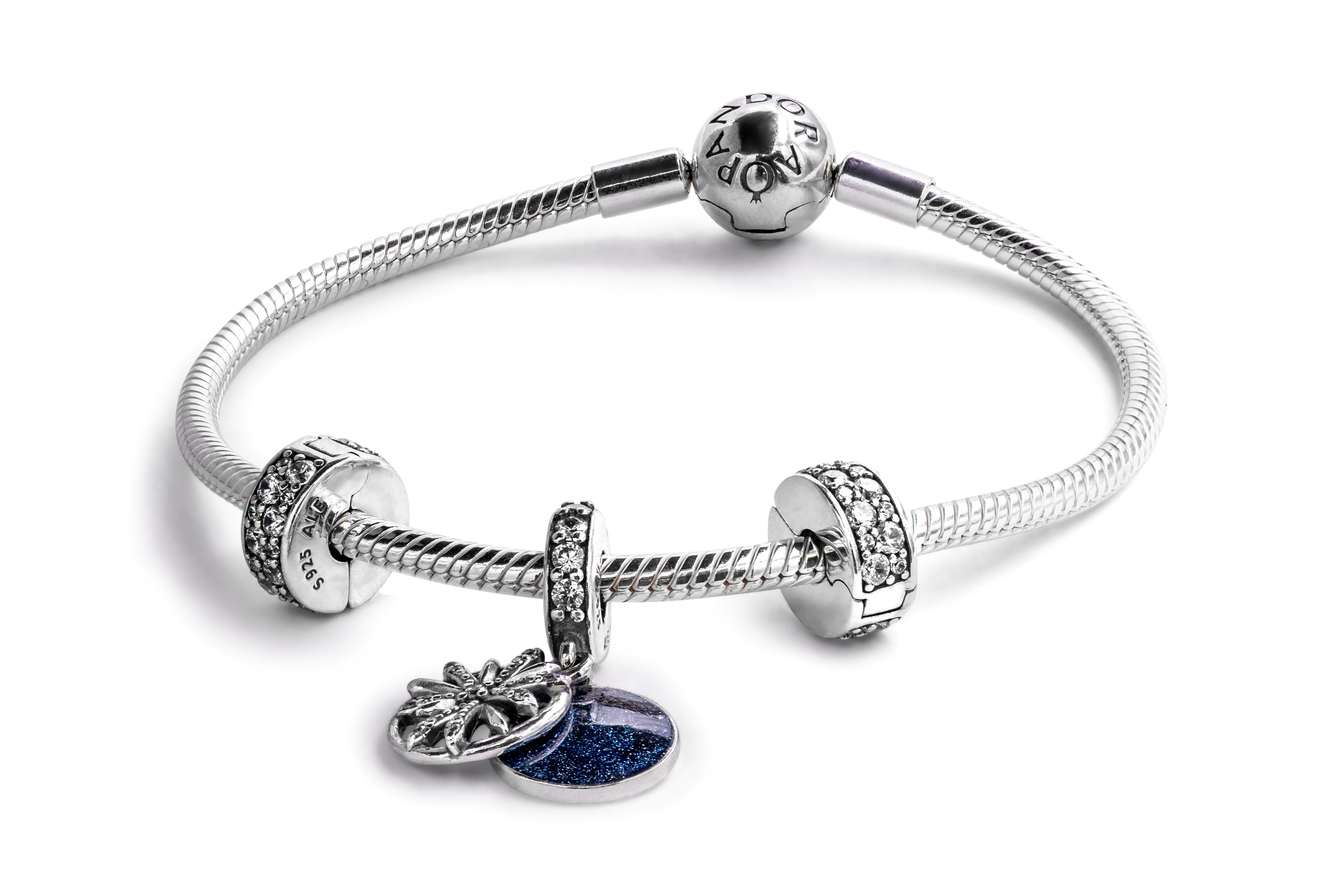 PANDORA Dazzling Wishes Bracelet Gift Set Size 17