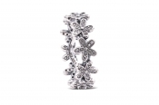 PANDORA Dazzling Daisy Meadow Stackable Ring