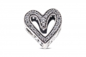 Pandora Sparkling Freehand Heart Charm